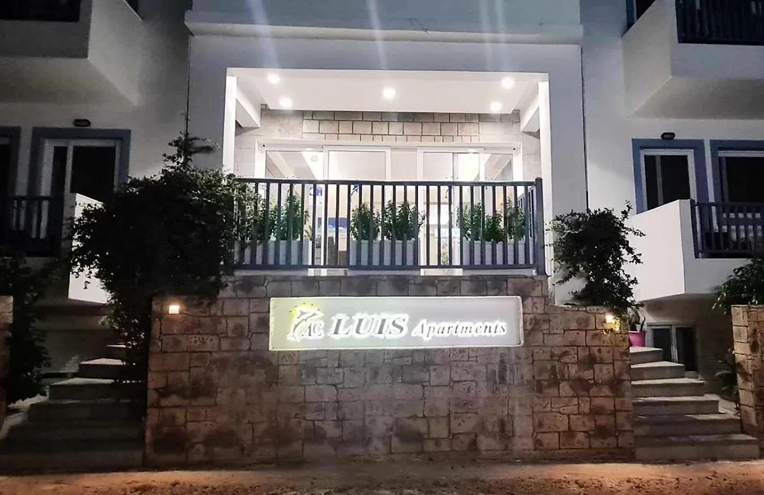 Luis Apartments-1